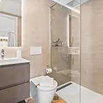 아파트 Luxurius Ground Floor - Alcazaba Lagoon 에스테포나