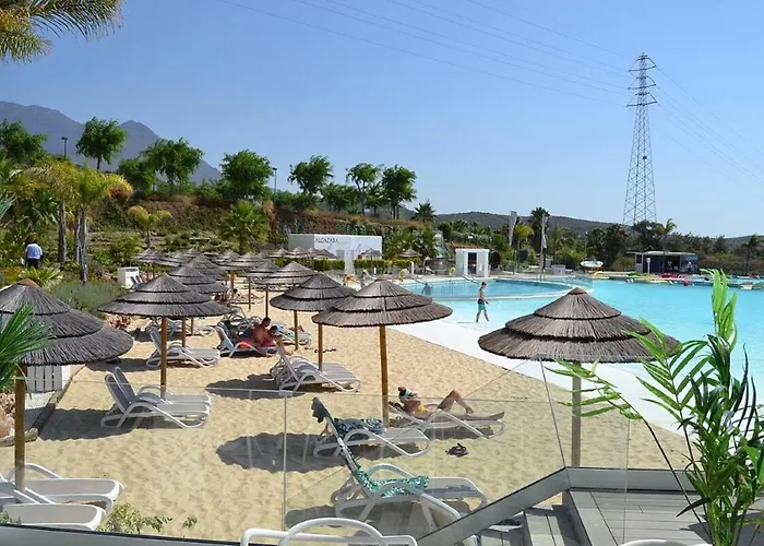 Luxurius Ground Floor - Alcazaba Lagoon *