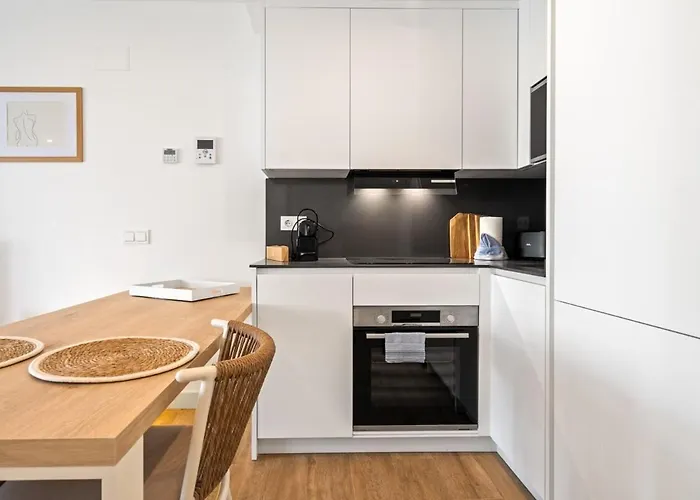 Luxurius Ground Floor - Alcazaba Lagoon