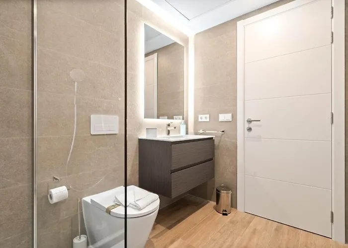 Luxurius Ground Floor - Alcazaba Lagoon