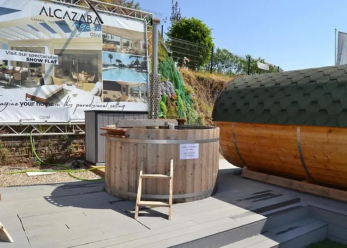 Al4-2005-06 - - Alcazaba Lagoon Appartement *