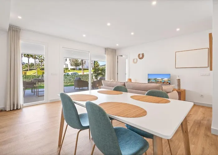 Luxurius Ground Floor - Alcazaba Lagoon * Estepona